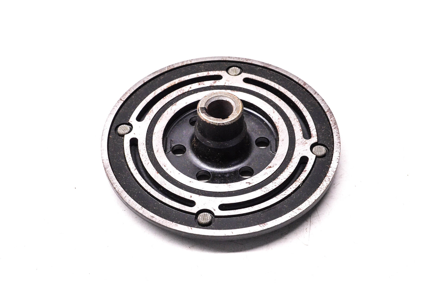 New OEM Ford YB-289-A, E43Z-19D786-A A/C Pulley NOS
