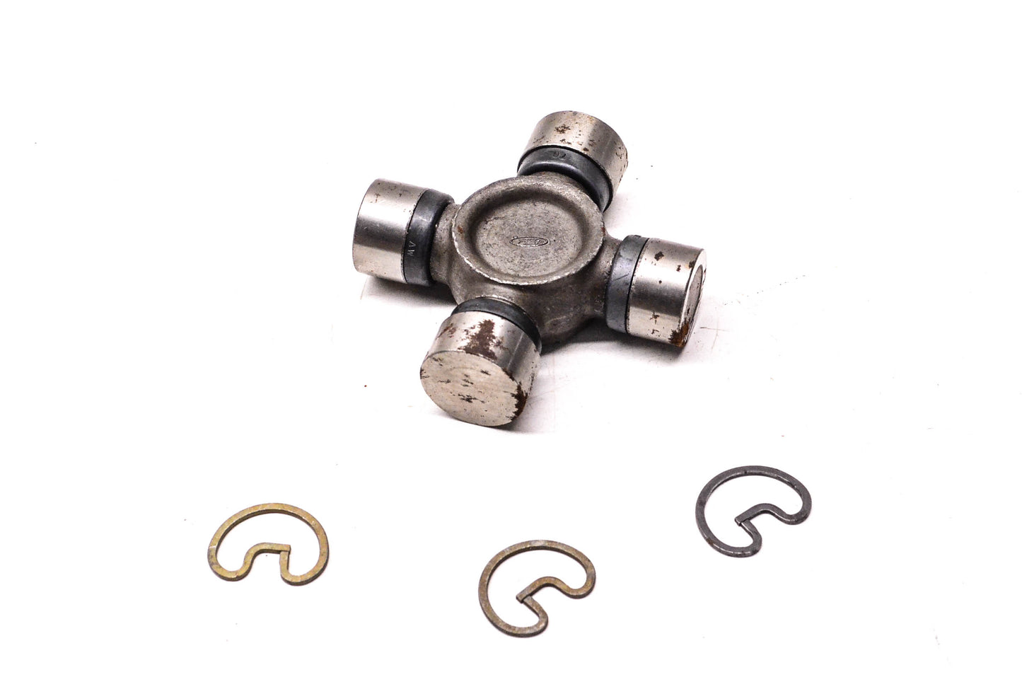 New OEM Ford F2AZ-4635-D U-Joint Kit NOS