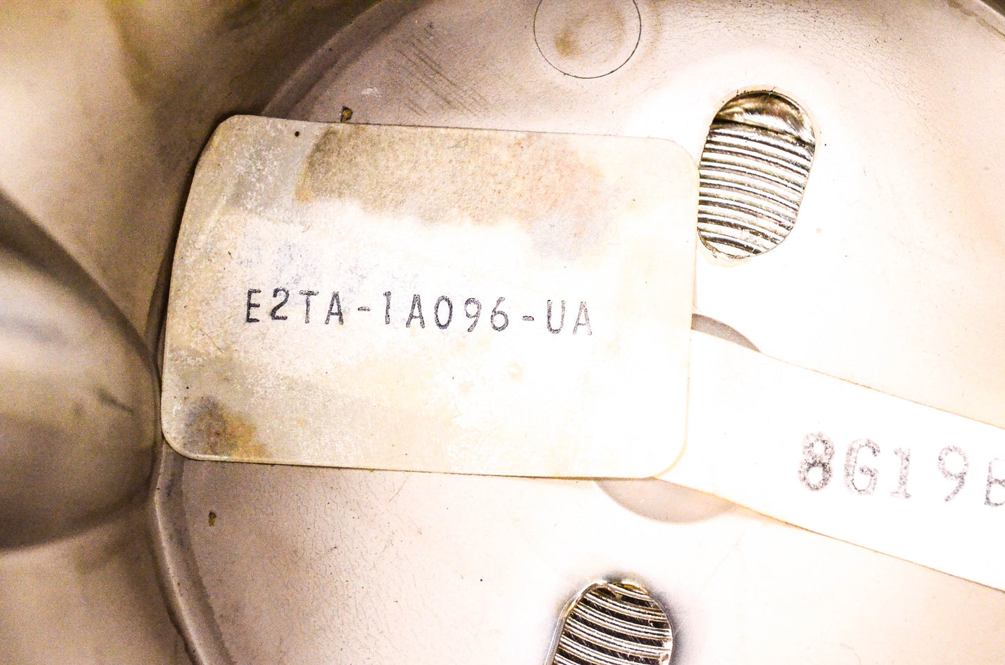 New OEM Ford E2TA-1A096-UA Wheel Center Cap NOS
