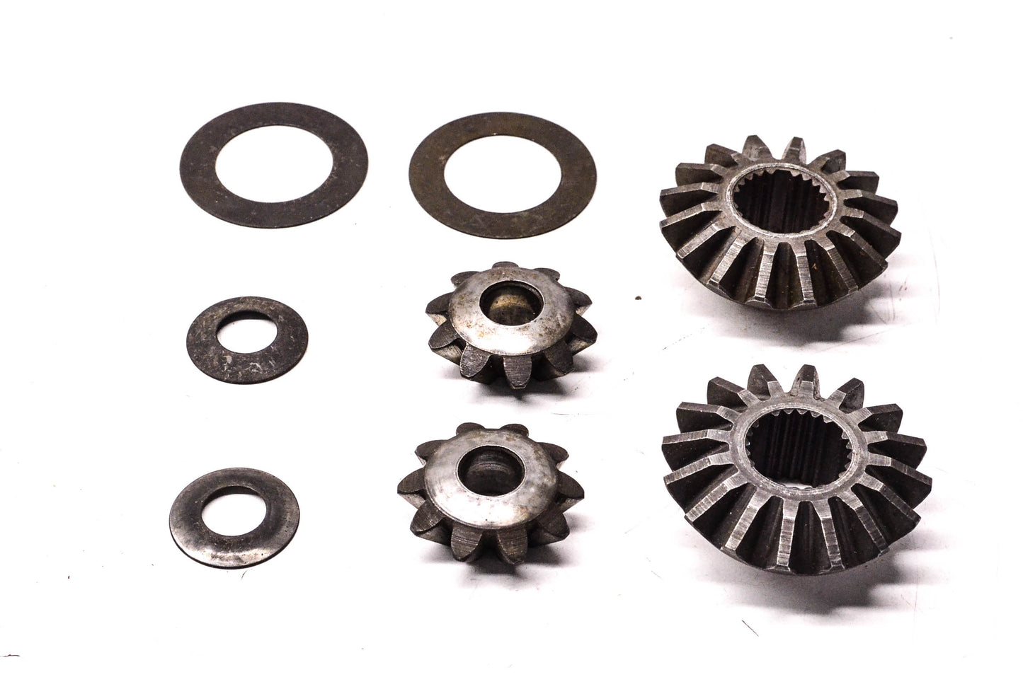 New OEM Ford C1DZ-4236-C Differential Side Gear Kit NOS