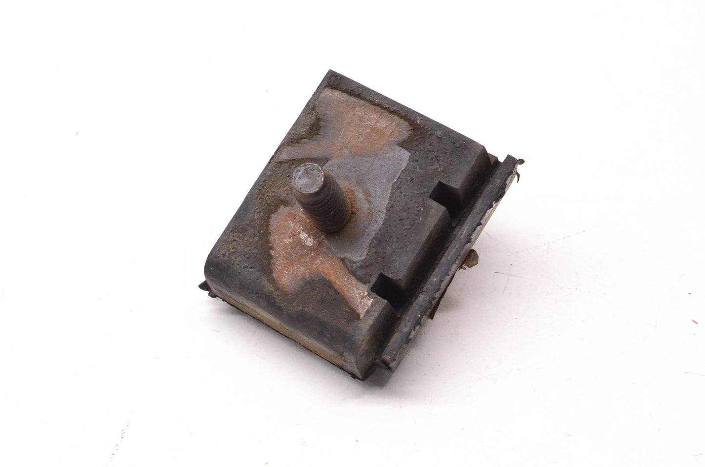 New OEM Ford C3AZ-6038-C1 Right Hand Motor Mount NOS
