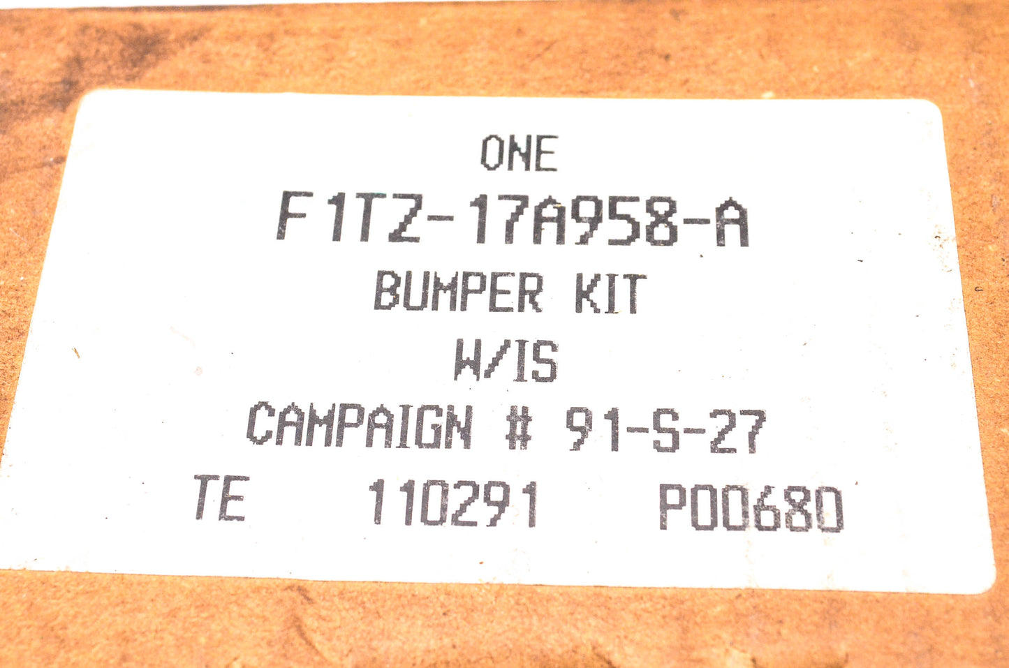 New OEM Ford F1TZ-17A958-A Rear Bumper Reinforcement Bracket Kit NOS