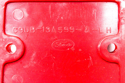 New OEM Ford C9UB-13A599-A-LH Taillight Reflector Lens Kit NOS
