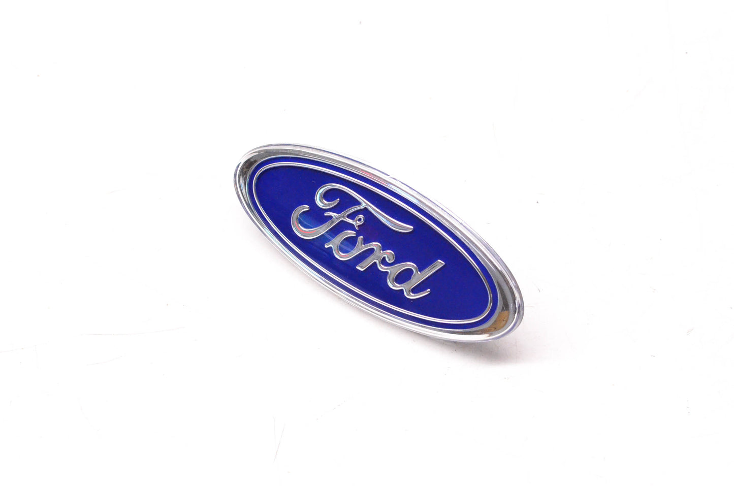 New OEM Ford E6FZ-8A223-A Ford Grill Emblem NOS