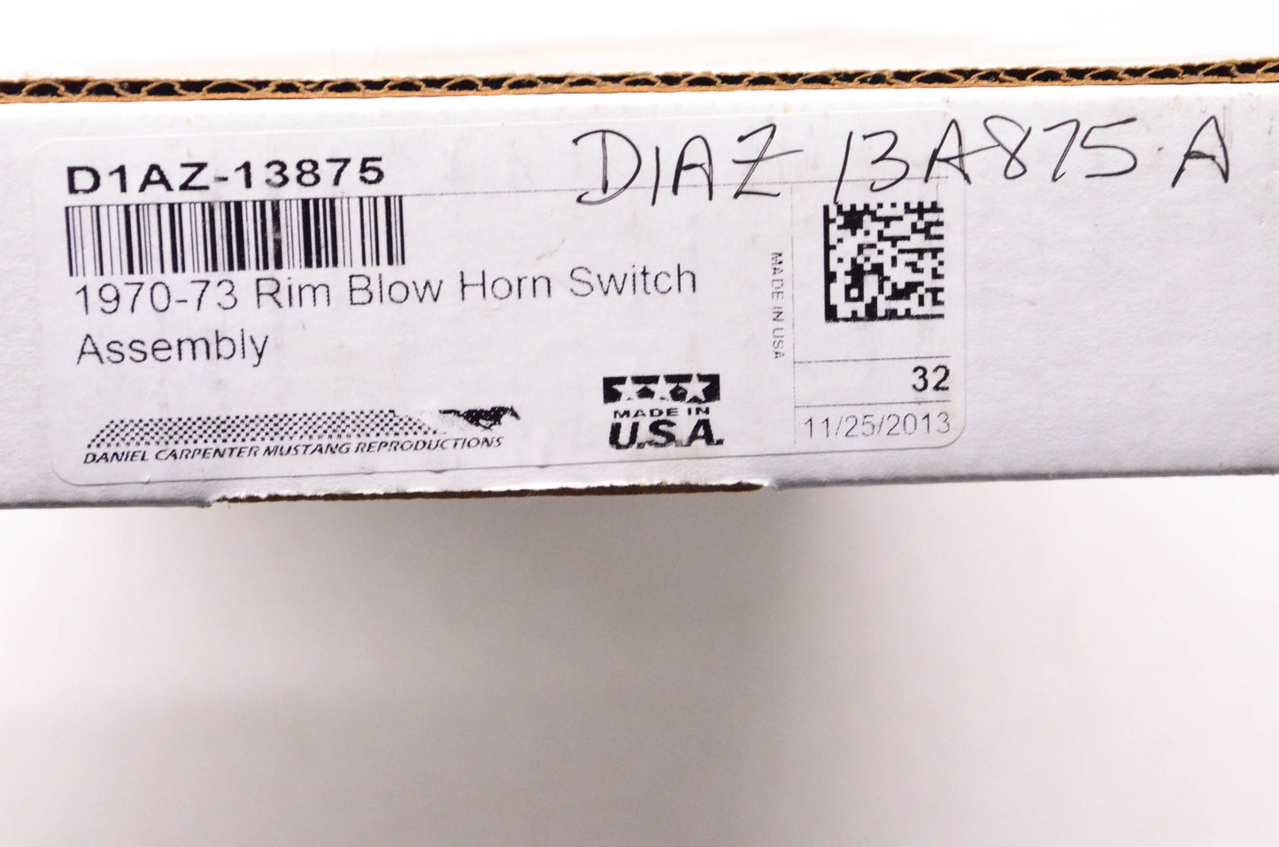 Daniel Carpenter Mustang Reproduction D1AZ-13A875-A Rim Blow Horn Switch Kit NOS