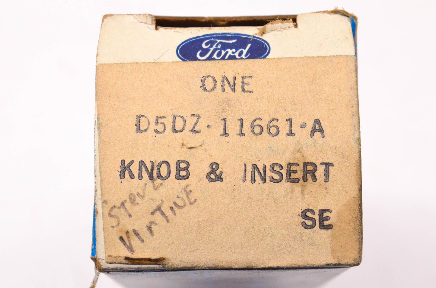 New OEM Ford D5DZ-11661-A Headlight Knob NOS