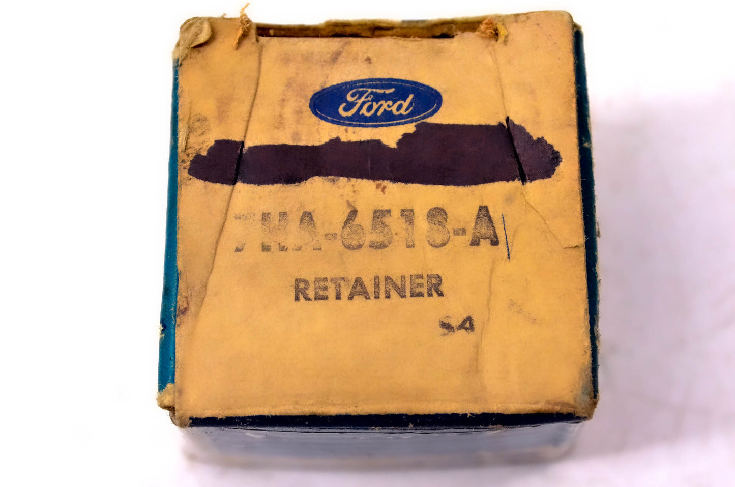 New OEM Ford 7HA-6518-A Retainer Qty 18 NOS