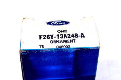 New OEM Ford F26Y-13A246-A Parking Lamp Lens Ornament NOS