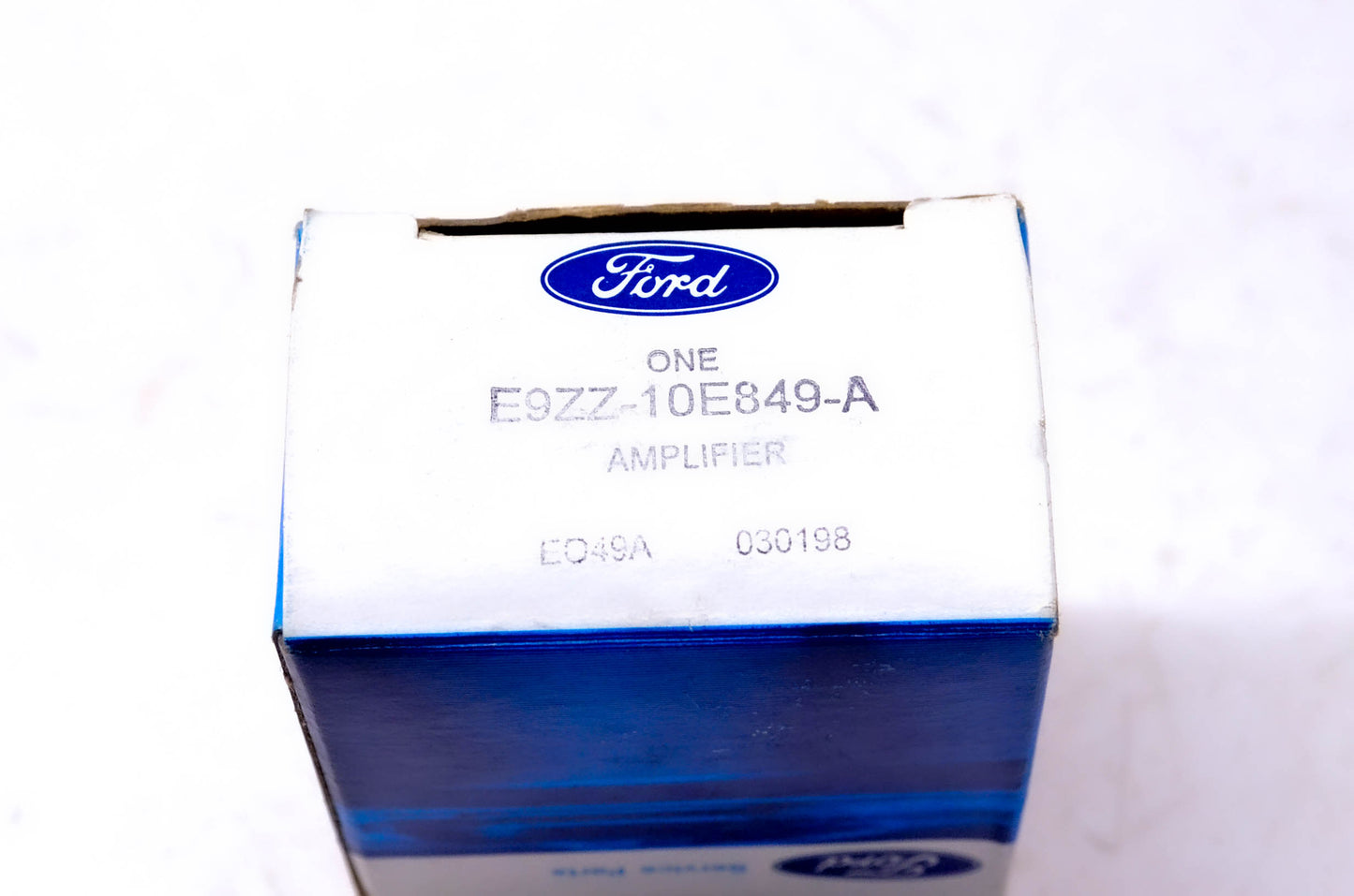 New OEM Ford E9ZZ-10E849-A Amplifier NOS