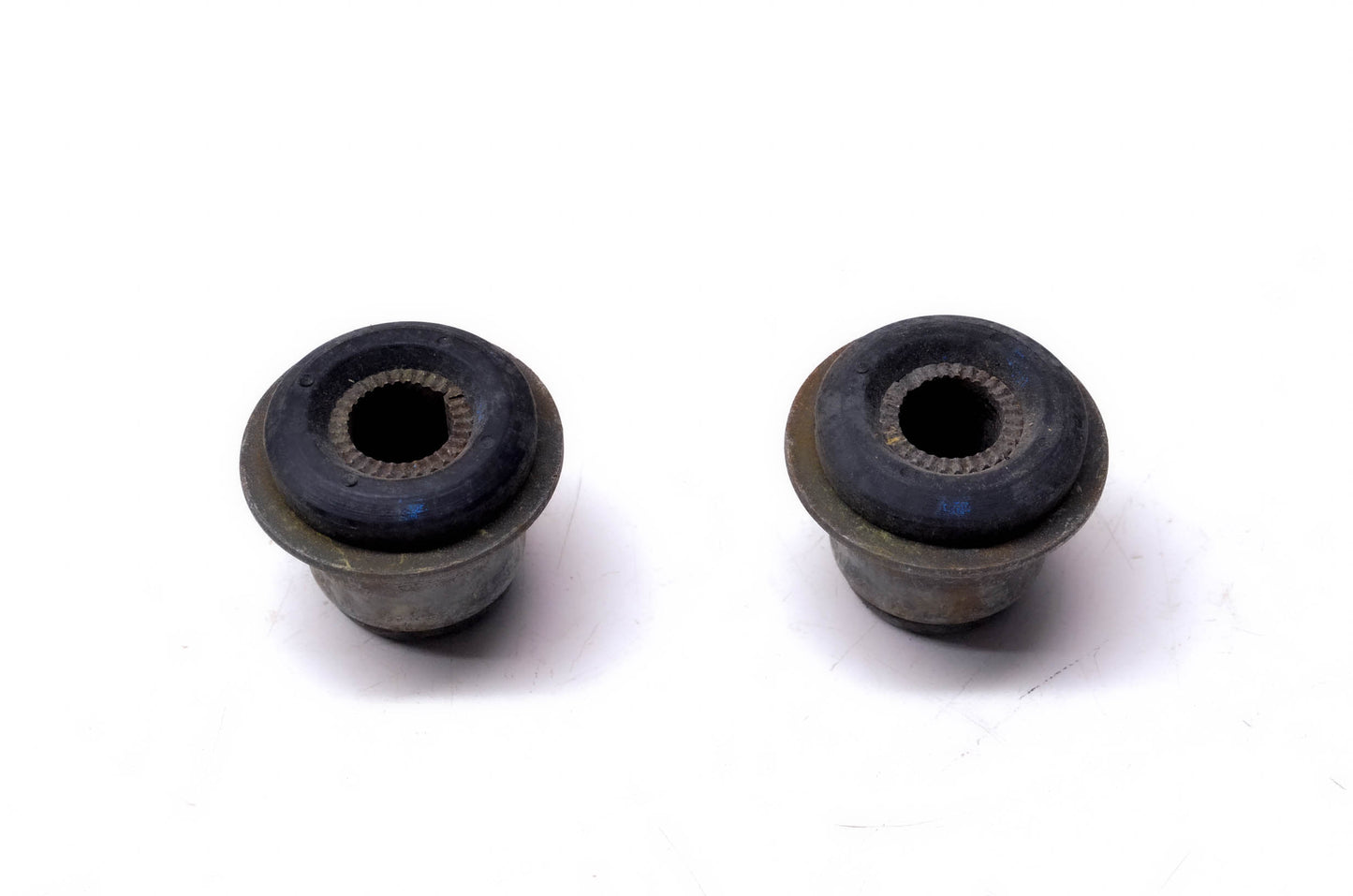 New OEM Ford E99Z-3068-A Bushing Qty 2 NOS
