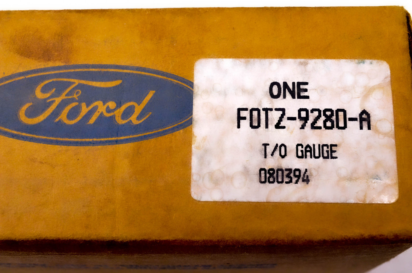 New OEM Ford F0TZ-9280-A, FOTZ-9280-A Fuel & Oil Gauge NOS