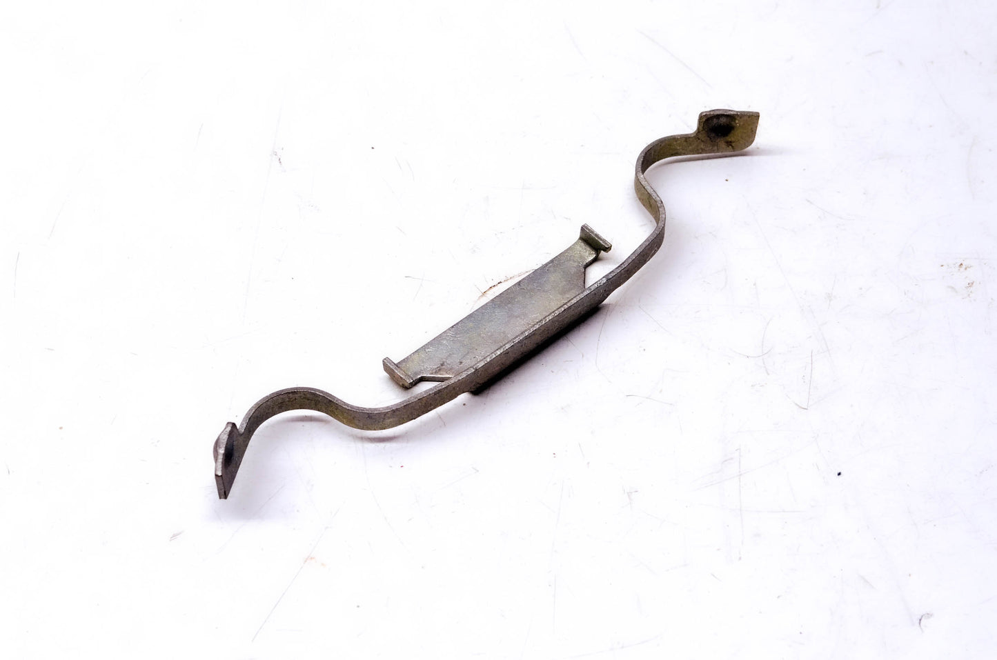 New OEM Ford E1FZ-2B486-B Disc Brake Caliper Support Spring NOS