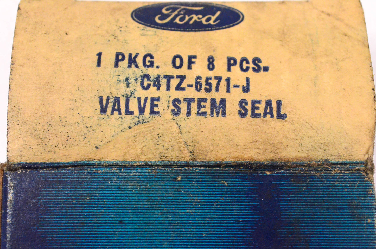 New OEM Ford C4TZ-6571-J Valve Stem Seals Qty 8 NOS