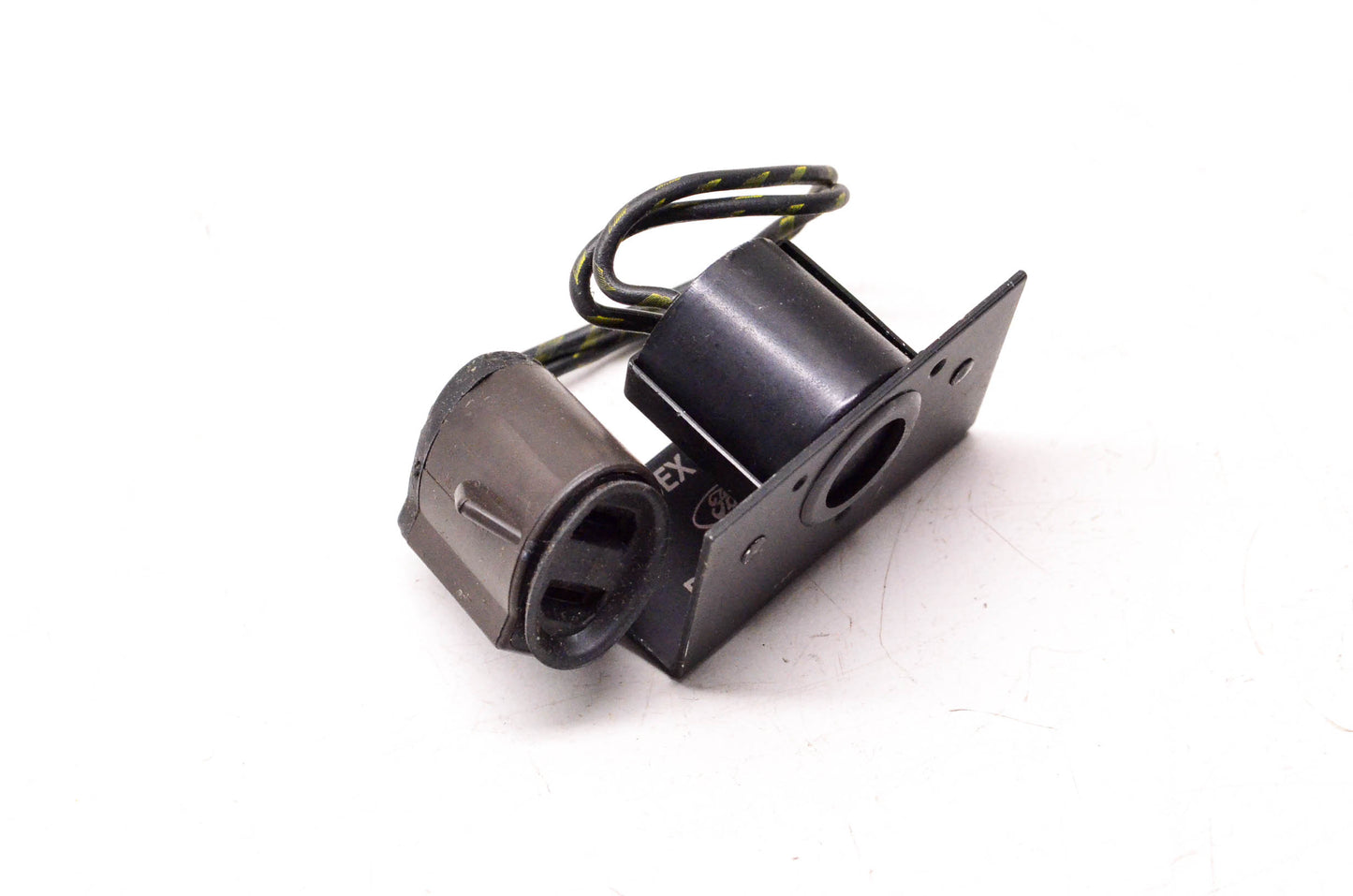 Motorcraft YH-261, D5AZ-19618-A Thermostat NOS