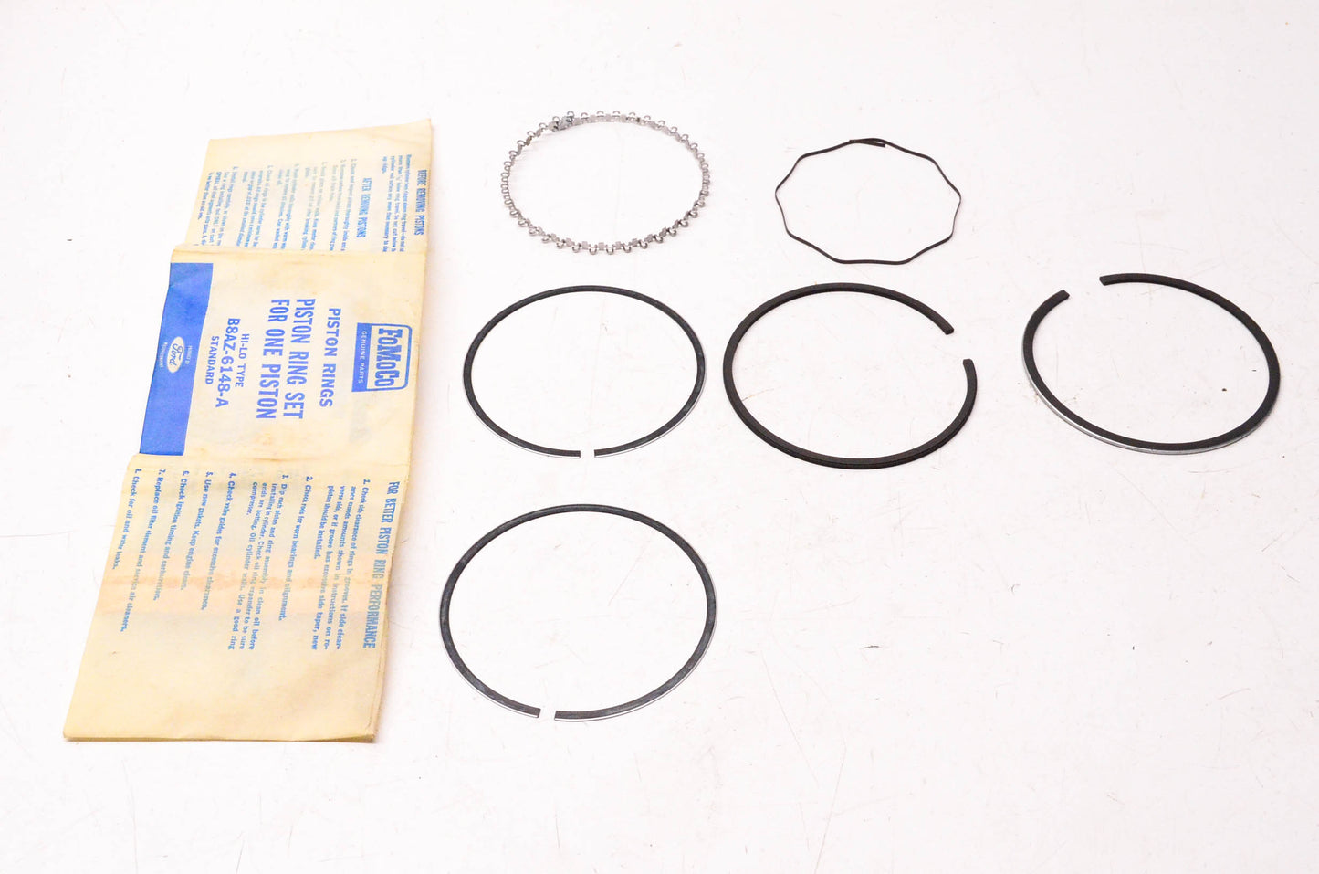 New OEM Ford B8AZ-6148-A Piston Ring Kit NOS