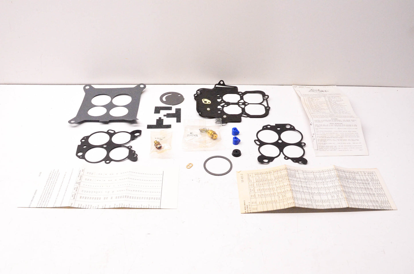 Motorcraft CT-226B, D3AZ-9A586-A Carburetor Tune-Up Kit NOS