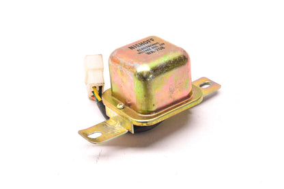 Niehoff WA-708, VR-121 Voltage Regulator for 1974-77 Nissan