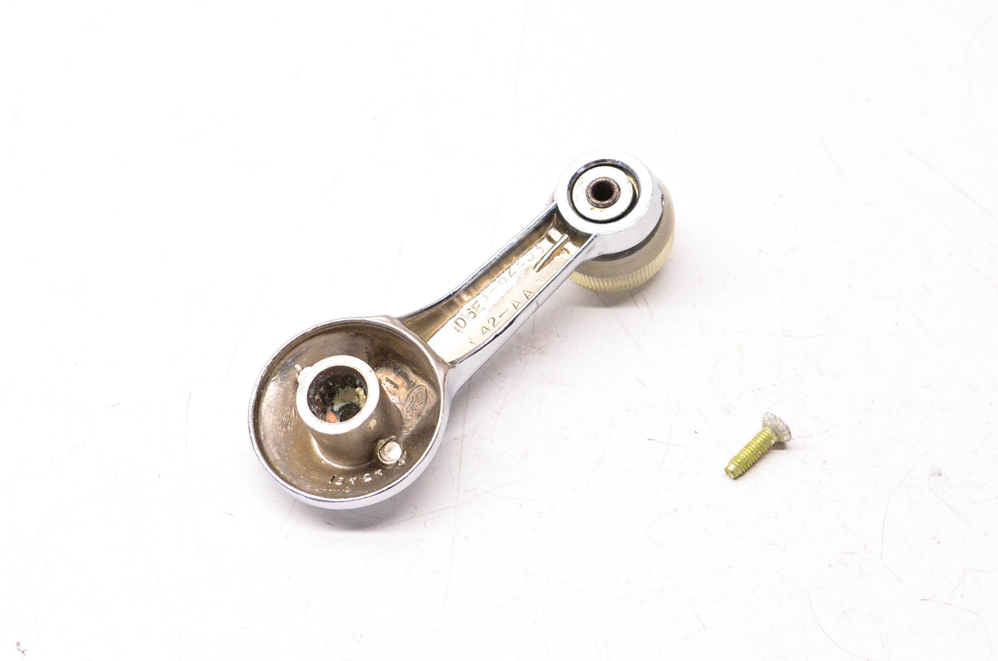 New OEM Ford D2FZ-6223342-A Window Crank Handle NOS