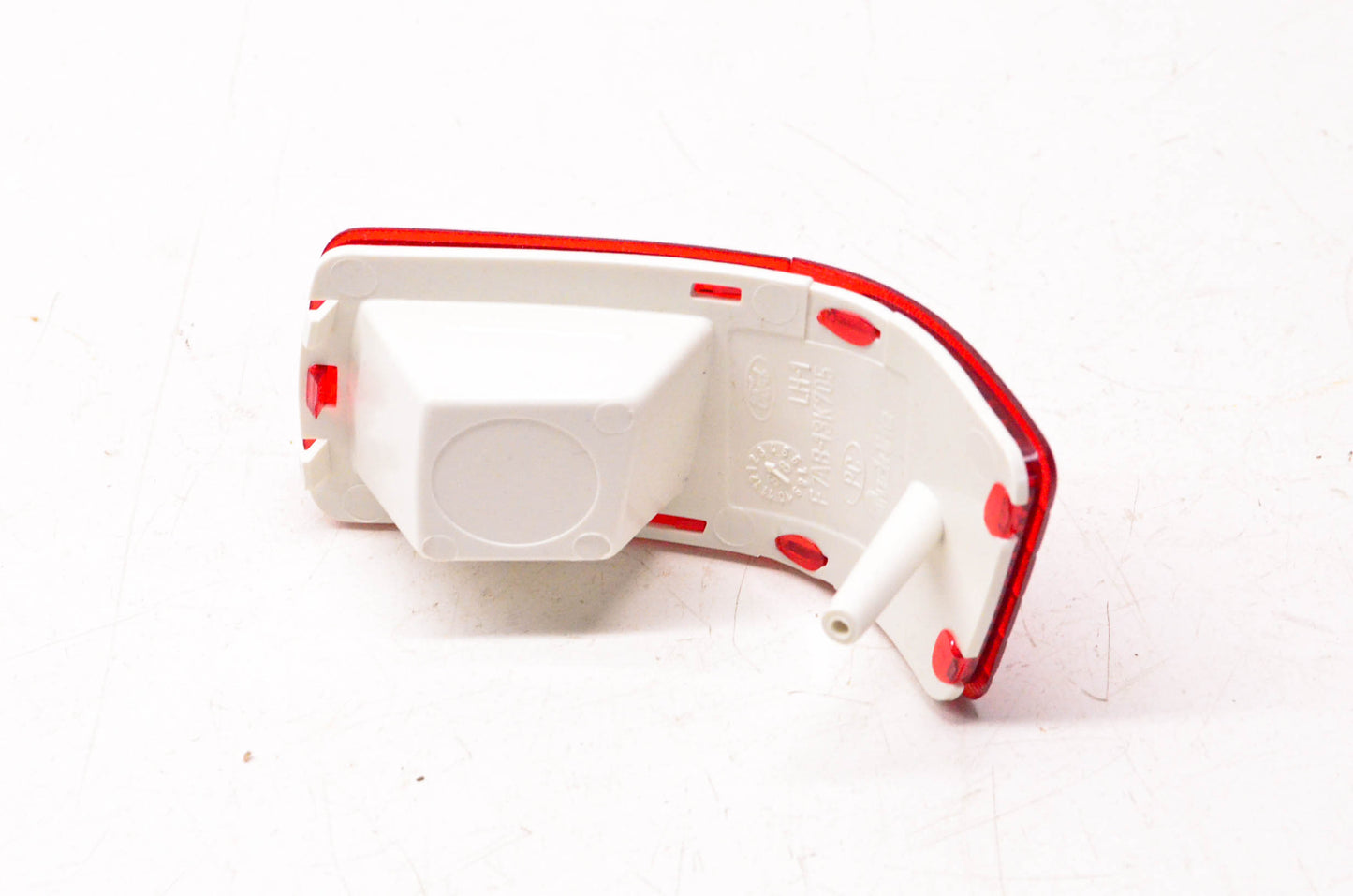 New OEM Ford F7AZ-13776-AB Lamp NOS