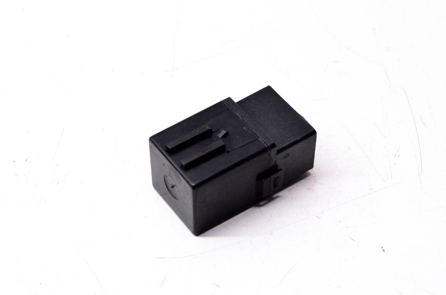 New OEM Ford E69Z-19D572-A A/C Compressor Control Module NOS