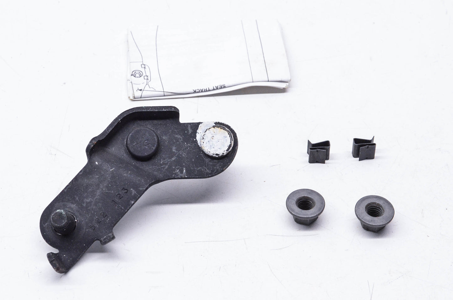 New OEM Ford XF1Z-54000A25-AA Seat Belt Hardware Kit NOS