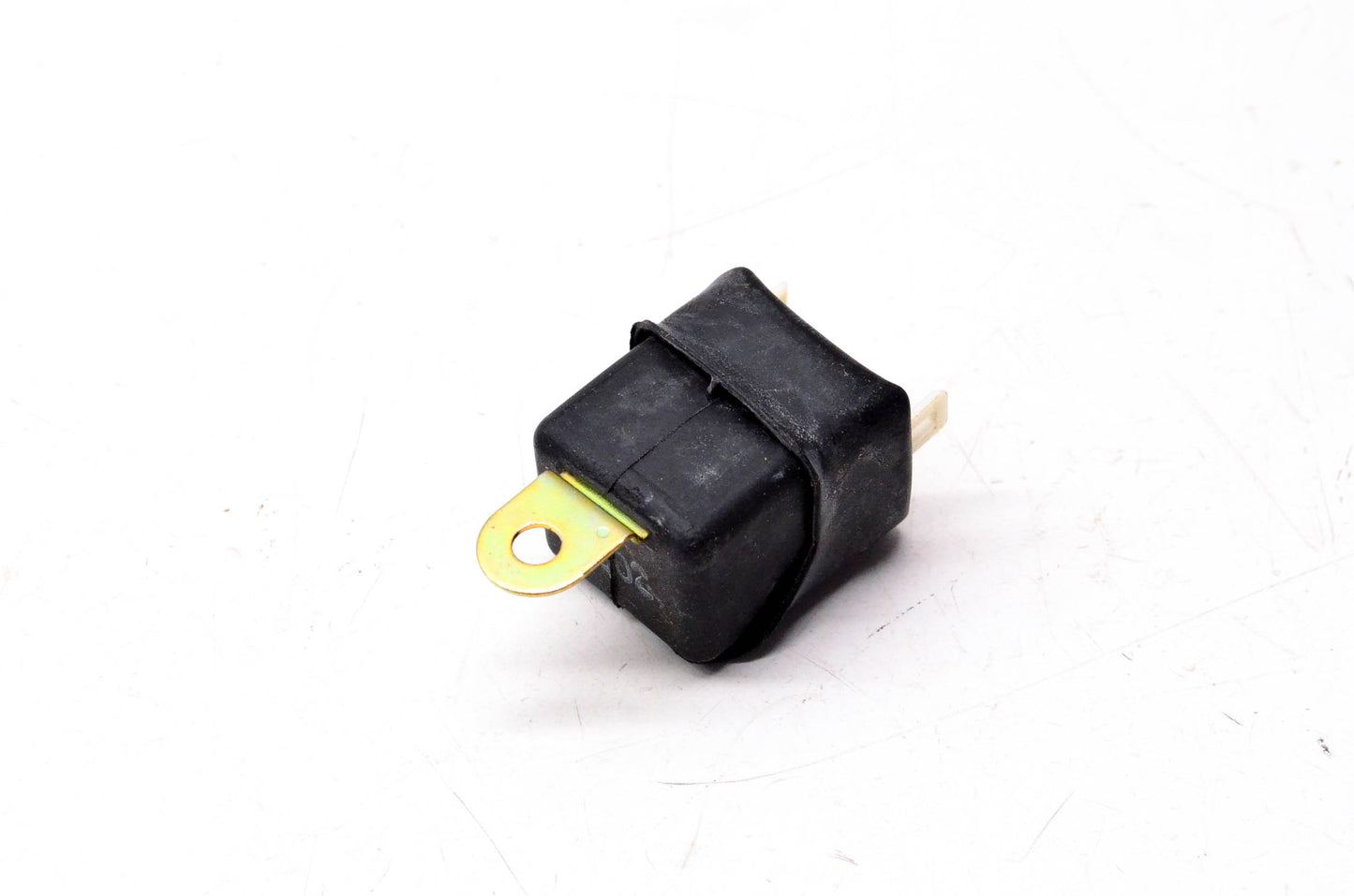 New OEM Ford FO2Z-19D572-A, F02Z-19D572-A Relay NOS