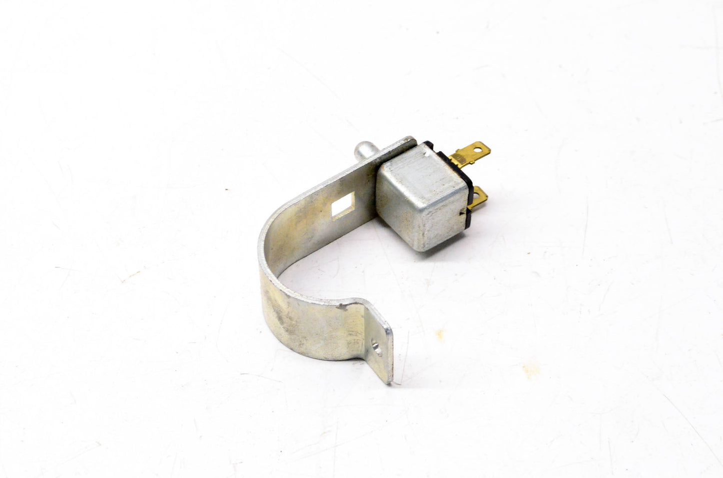 Motorcraft SW-576, C7TZ-15520-A, C7TB-15546-A Backup Light Switch & Bracket NOS