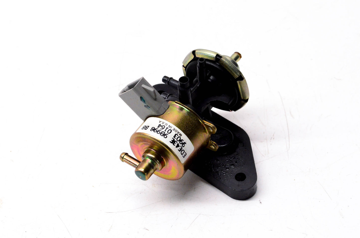 Motorcraft CX-873, E43Z-9B998-A Vacuum Control Valve NOS
