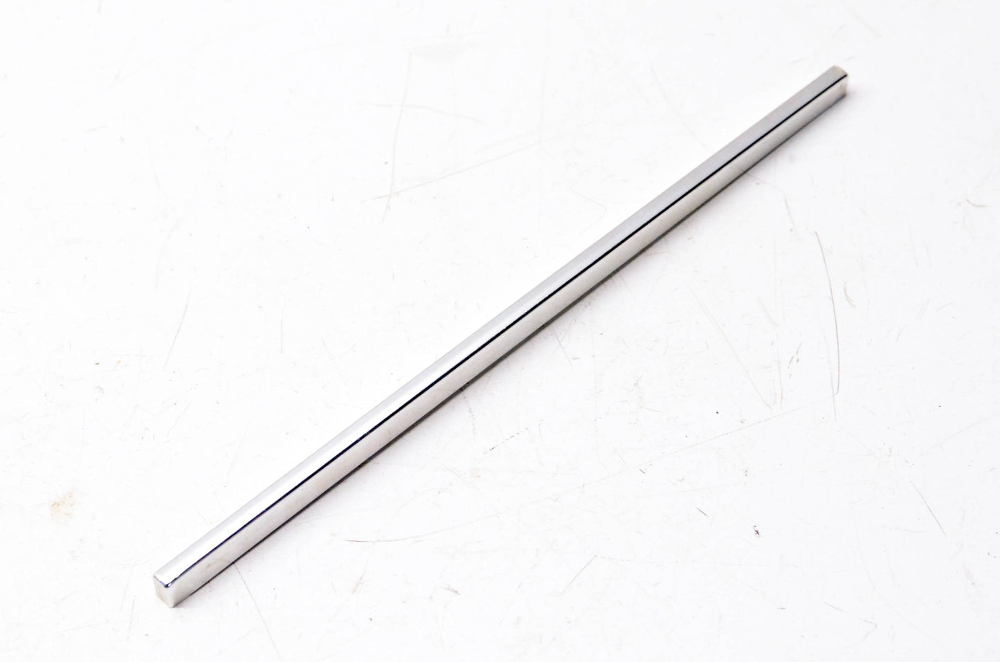 New OEM Ford E0LY-16C254-B Moulding NOS