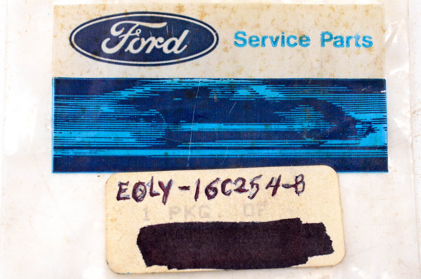 New OEM Ford E0LY-16C254-B Moulding NOS