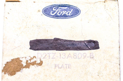 New OEM Ford D2TZ-13A809-B Horn Plate NOS