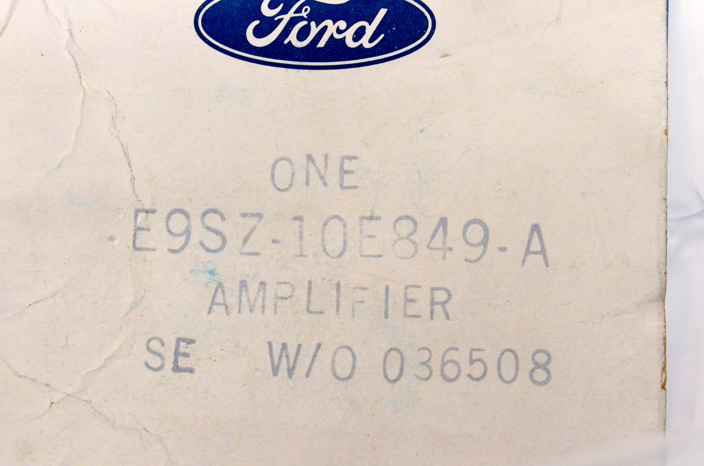 New OEM Ford E9SZ-10E849-A Amplifier NOS