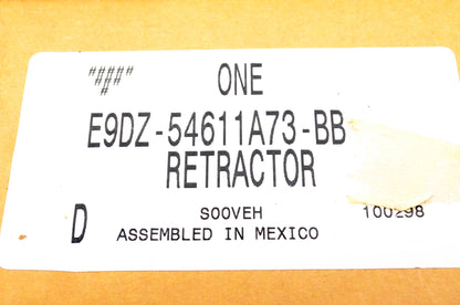 New OEM Ford E9DZ-54611A73-BB Seat Belt Retractor & Buckle Kit NOS