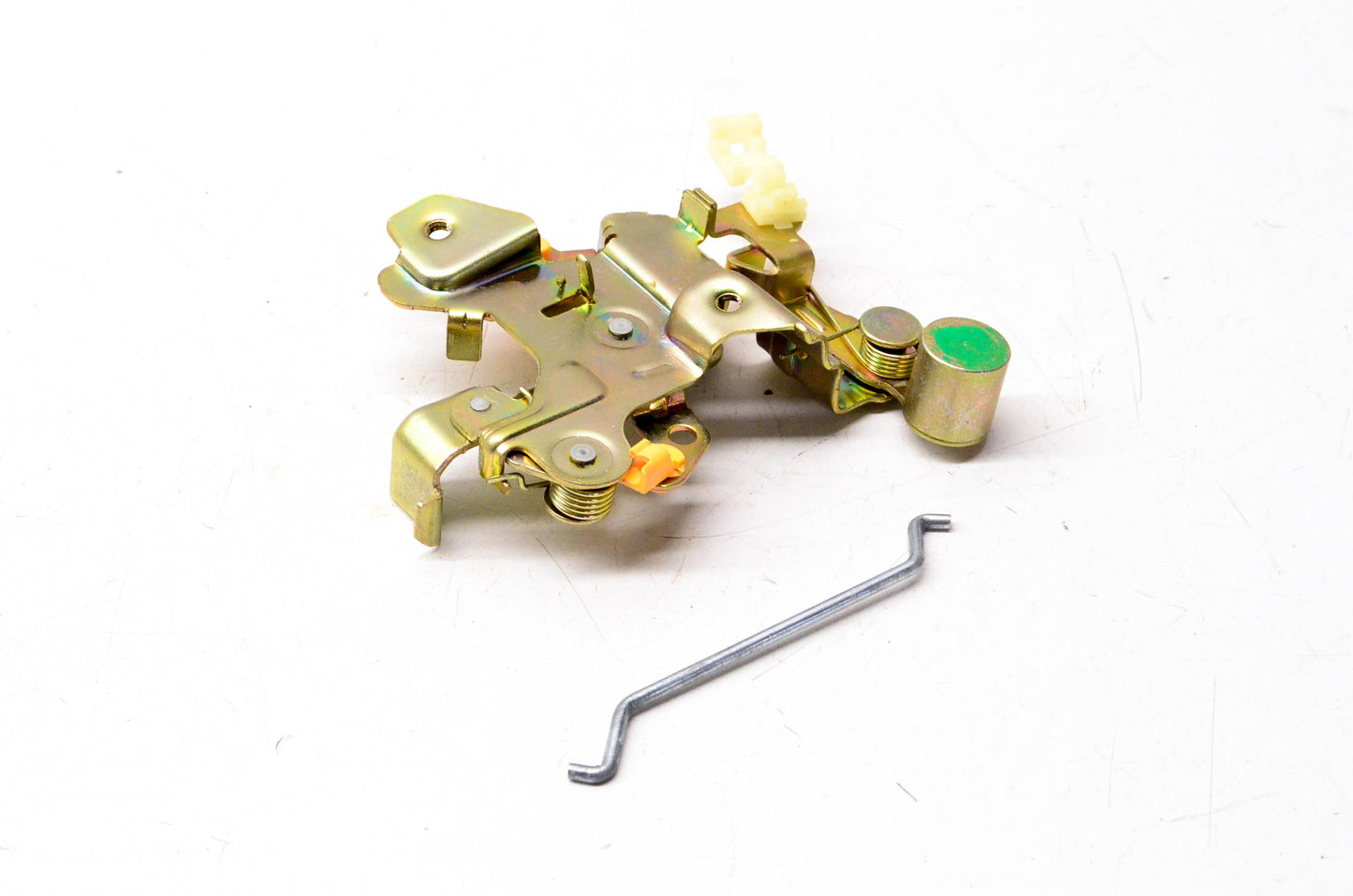 New OEM Ford F7CZ-74431D50-AA Door Latch Assembly NOS