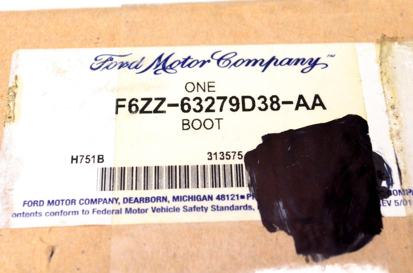 New OEM Ford F6ZZ-63279D38-AA RH Quarter Panel Duct NOS