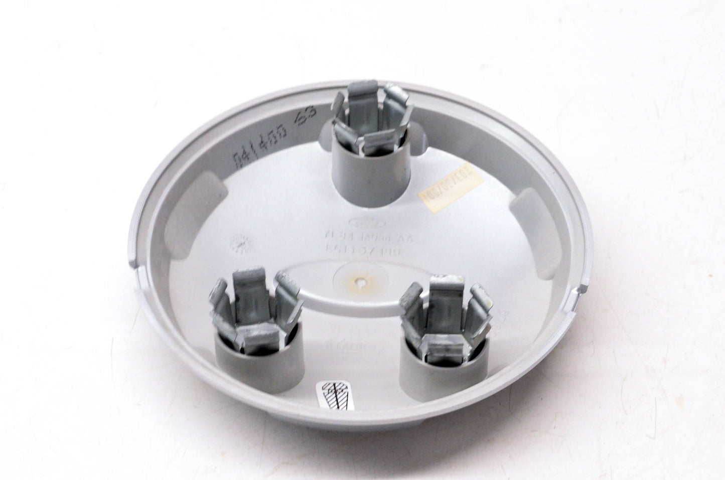 New OEM Ford YL8Z-1130-AA, YL841A096-AA, EC13-37-190 Wheel Center Hub Cap Cover NOS