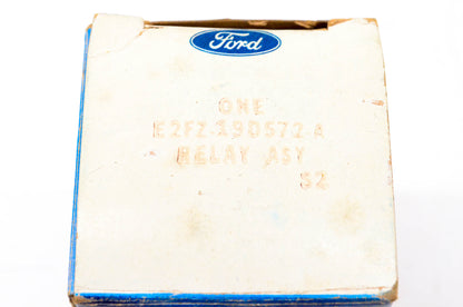 New OEM Ford E2FZ-19D572-A A/C Clutch Relay NOS