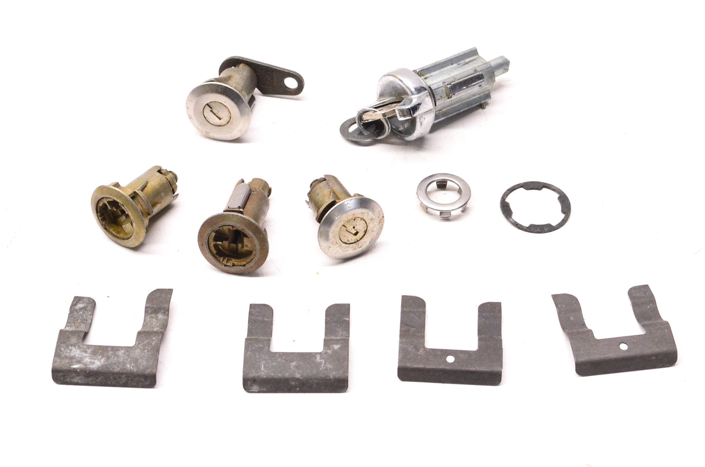 New OEM Ford D2AZ-6522050-B Lock Kit NOS