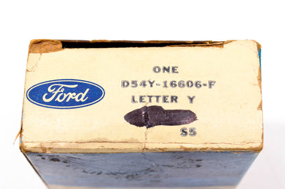 New OEM Ford D54Y-16606-F Letter Y Emblem NOS