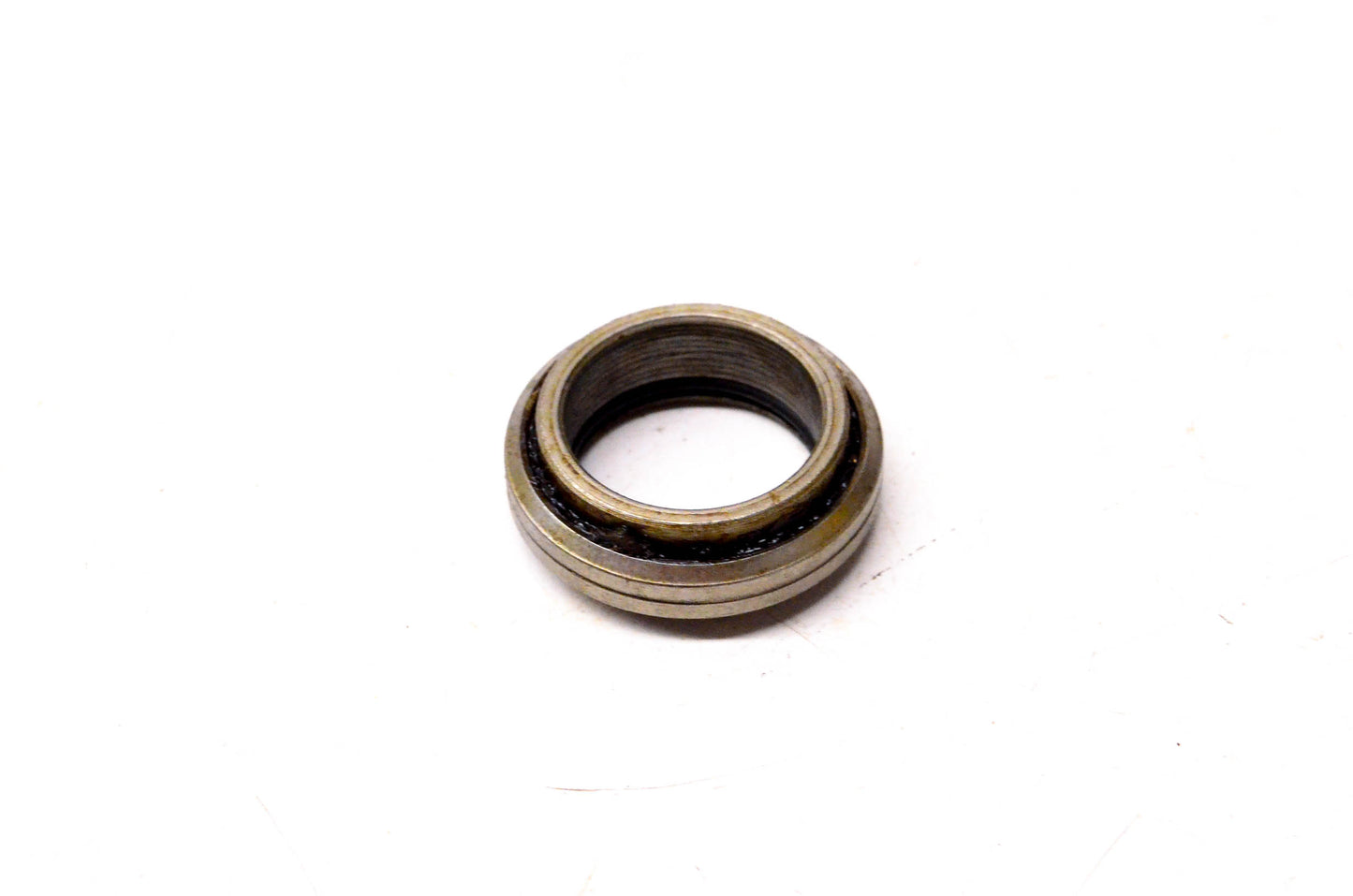 New OEM Ford D1FZ-3517-A Bearing NOS
