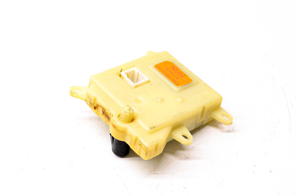 New OEM Ford F3AZ-19E616-A HVAC Heater Blend Door NOS