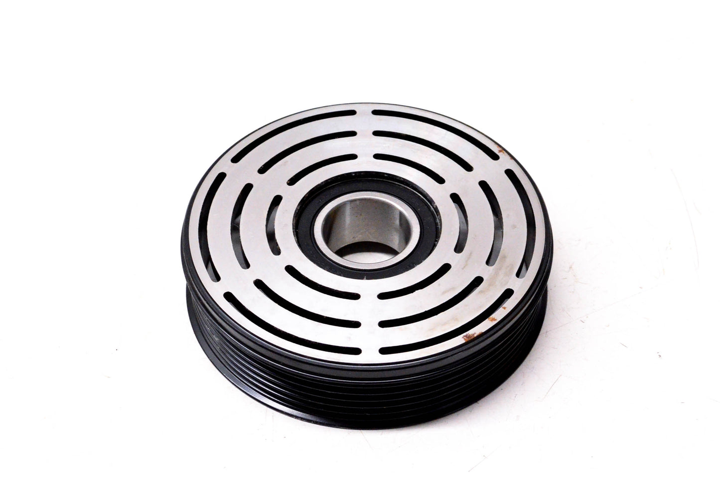 Motorcraft YB-413-A, F20Y-19D784-A, F2OY-19D784-A A/C Clutch Pulley NOS