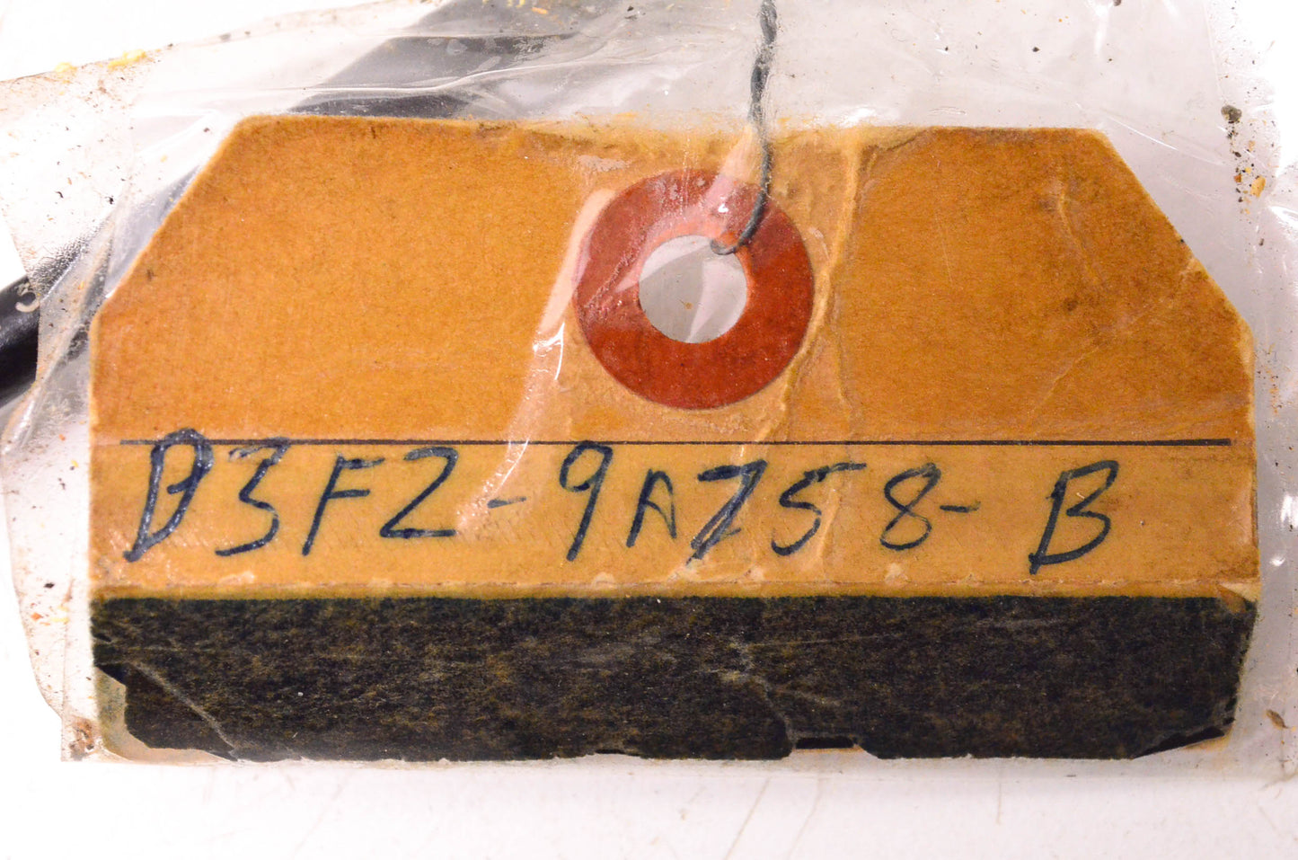 New OEM Ford D3FZ-9A758-B Throttle Cable NOS