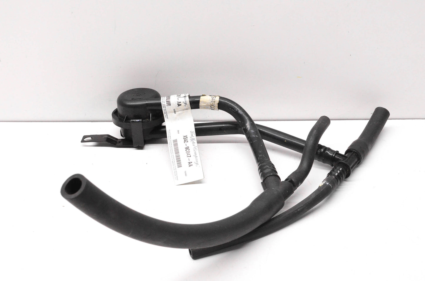 New OEM Ford XS4Z-9C047-AA Fuel Feed Tube NOS