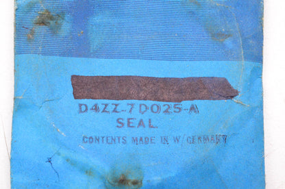 New OEM Ford D4ZZ-7D025-A Seal Qty 2 NOS