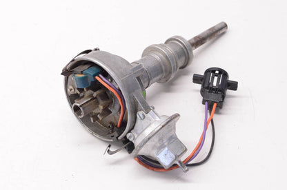 New OEM Ford D4AZ-12127-CRM Remanufactured Distributor NOS