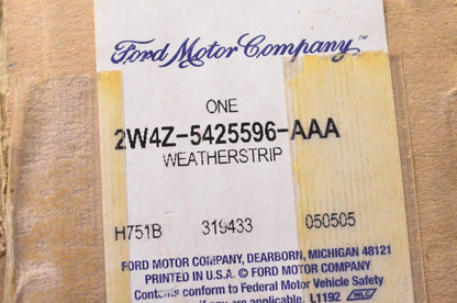 New OEM Ford 2W4Z-5425596-AAA Weatherstrip NOS