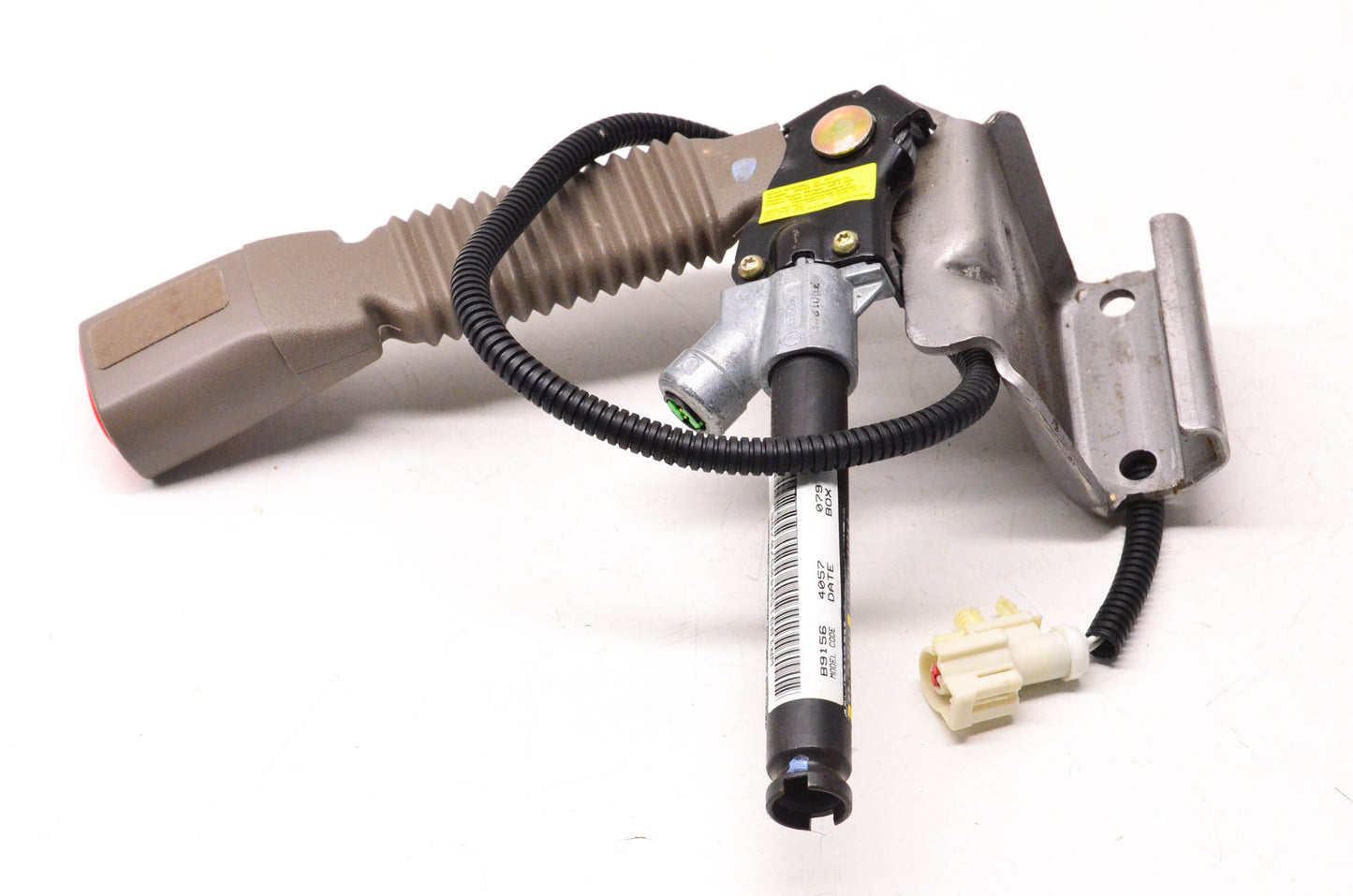 New OEM Ford 3L2Z-7861202-BAA Pretensioner Assembly NOS
