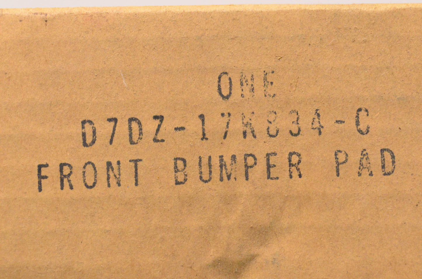 New OEM Ford D7DZ-17K834-C Front Left Bumper Pad NOS