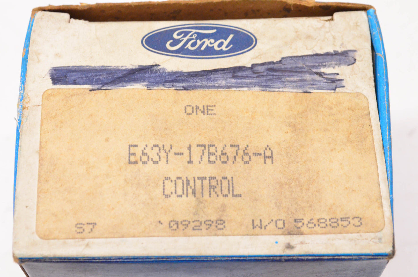 New OEM Ford E63Y-17B676-A Outer Mirror Control Switch NOS